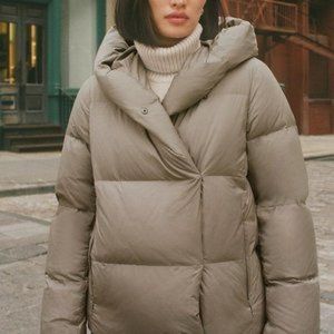 Aritzia Duvet Puffer